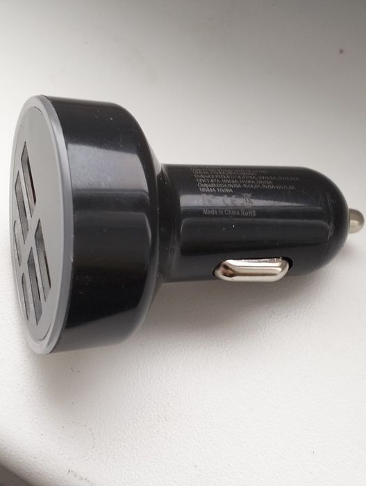 Новое автомобильное зарядное устройство PD +QC3.0 100Bт 3А 6 портов