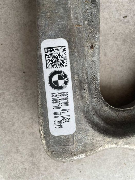 Кронштейн переднього підрамника  BMW X3 G01 31106878780