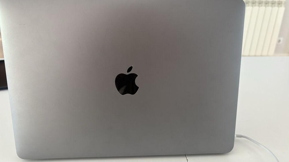 MacBook Pro 13″ Core i7 (3,3 GHz)