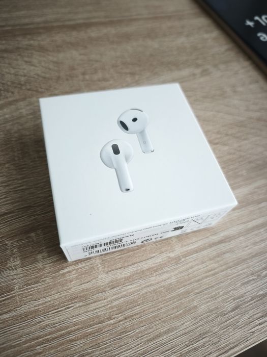Airpods 5 Novos com caixa de carregamento