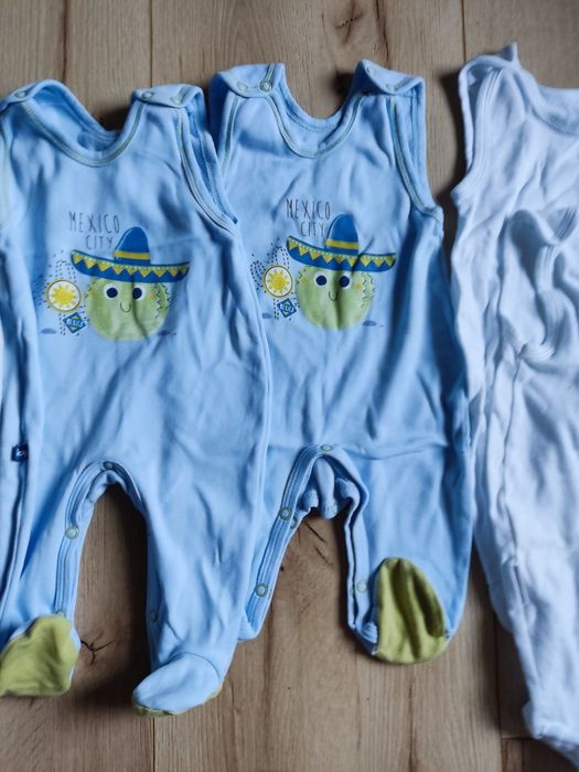 Śpiochy 7 szt niemowlęce rozpinane w kroku,68