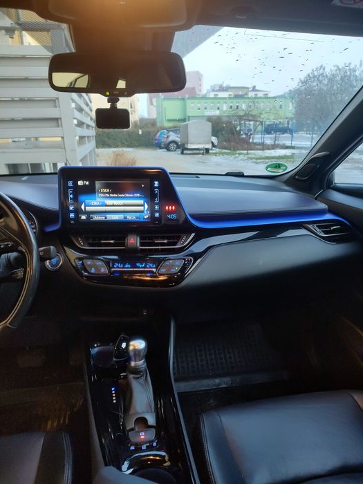 Sprzedam toyotę ch-r