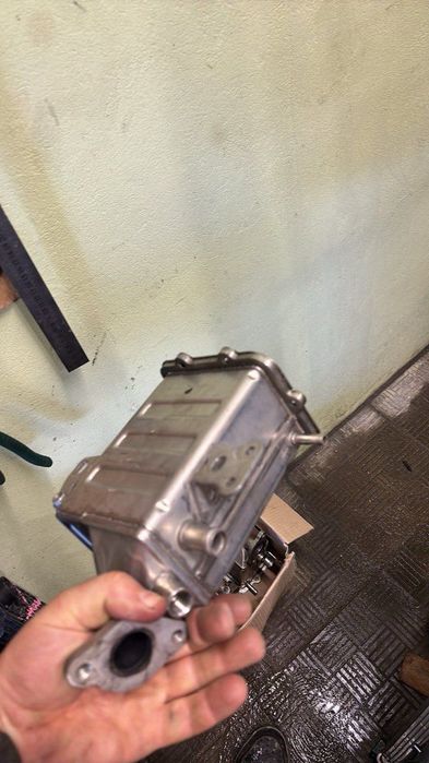 Ремонт радіатора. Ремонт інтеркулера.