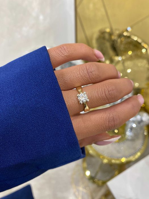 Pierścionek z diamentem naturalnym 1.03 ct