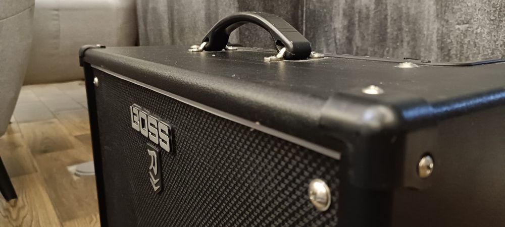 Combo Gitarowe Boss Katana  100 MK 2