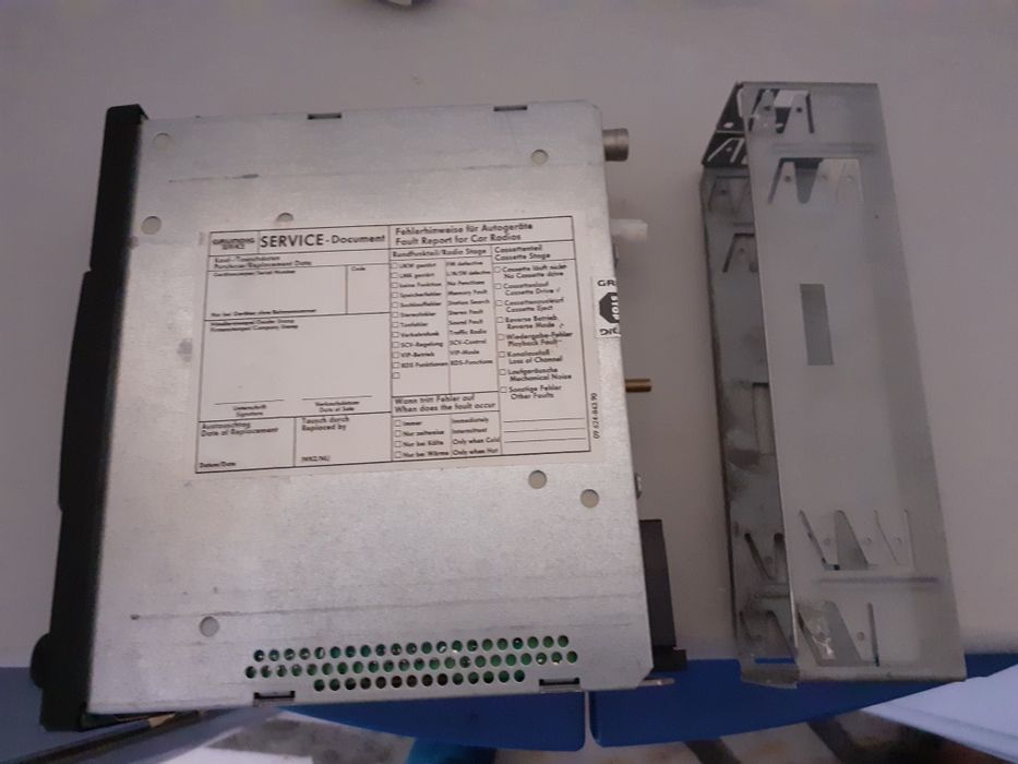 Radio Grundig usado.