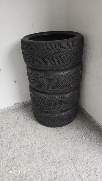 Opony wielosezonowe 255/35/19 Hankook