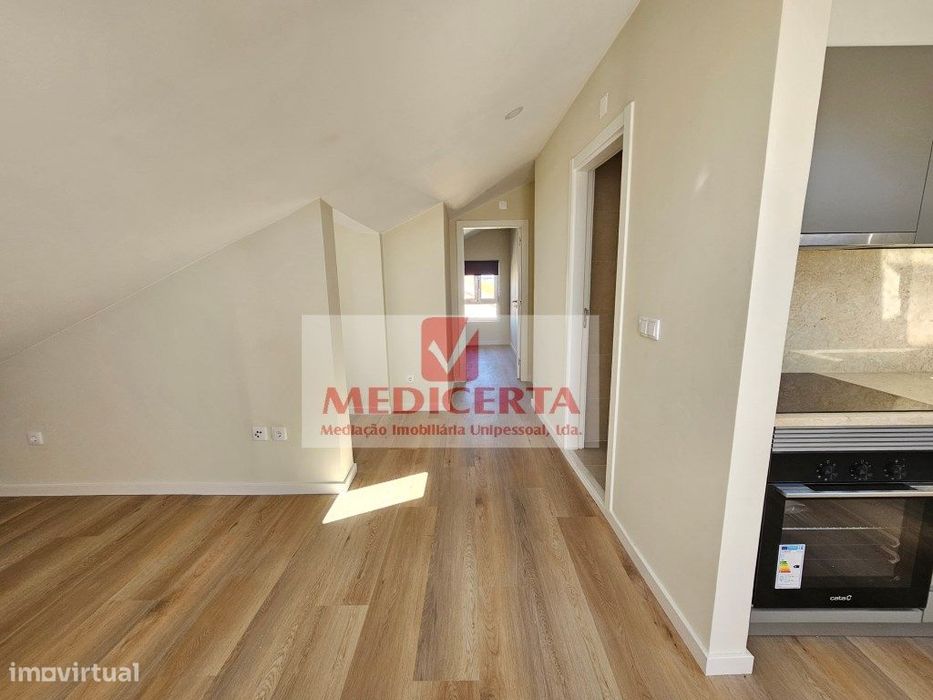 Casal de Cambra T2 Totalmente remodelado