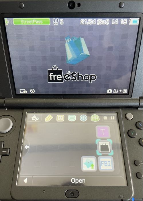 New Nintendo 3DS XL Chipada (64gb) + 16 Jogos + (Extras de Oferta)