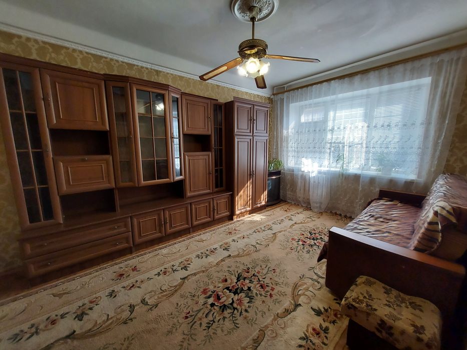 Продаж 2 кімнатної Центр