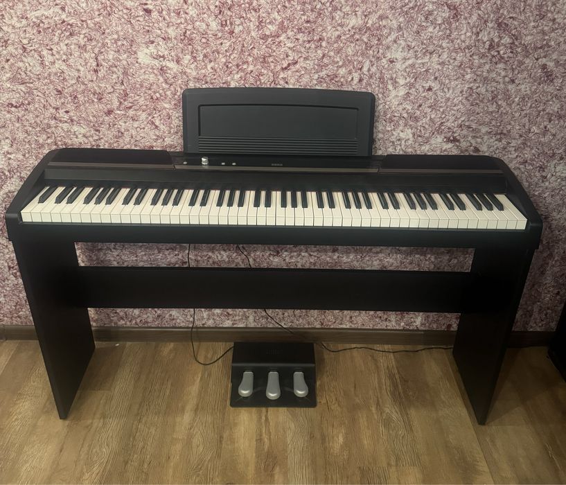Цифрове піаніно Korg SP-170DX