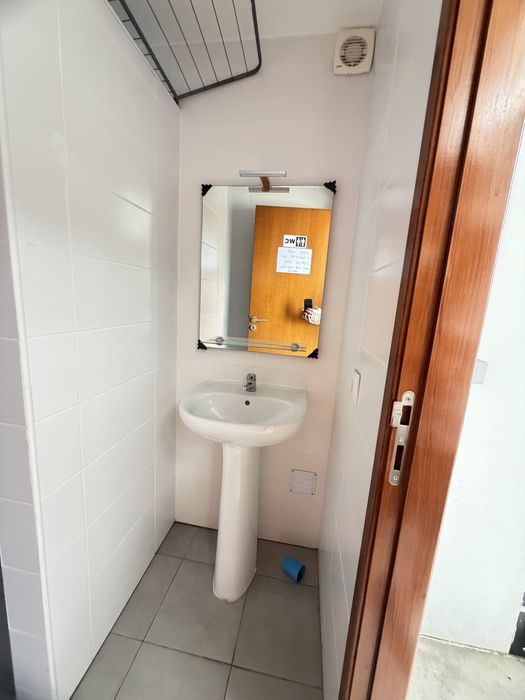 Armazem Aluguer 40m2