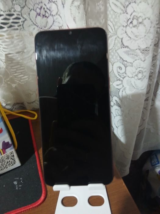 Продам realme c3 3/64 читайте