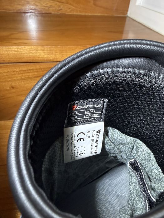 Botas Dainese Nighthawk D1 Gore-Tex Low