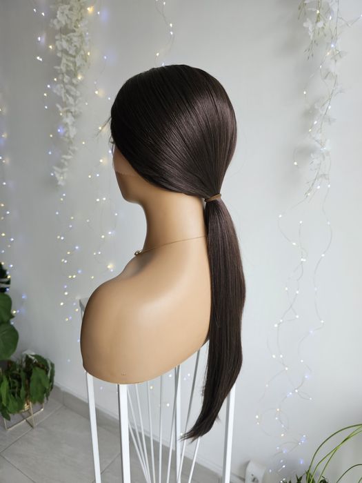 Długa peruka premium Nicole naturalny brąz 70 cm naturalna fryzura