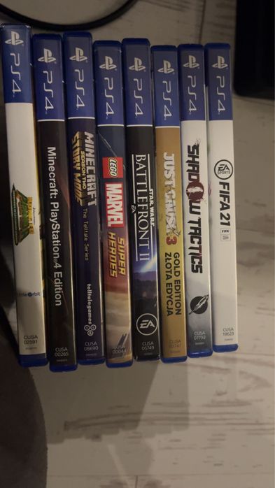 Konsola Playstation 4