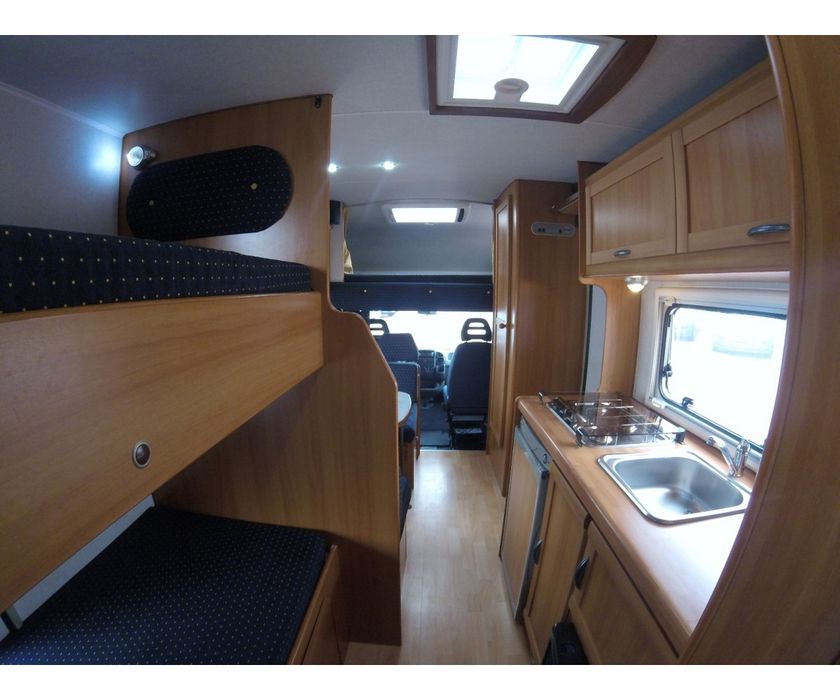 Kamper do wynajęcia 6 osobowy wynajem kampera mobilny domek letniskowy