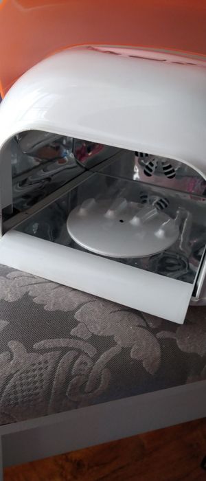 Lampa uv do paznokci