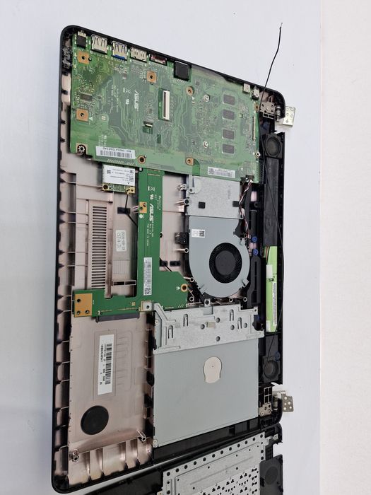 Запчастини: Ноутбук Asus F541SA Топкейс,нижня частина,плата.