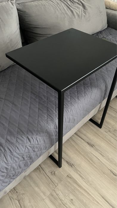 Cena ost.Czarny metalowy stolik pomocniczy na laptopa, do posilkow itd