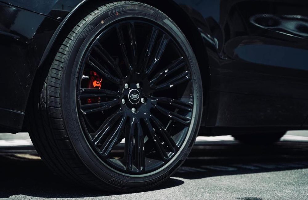 Rajge Rover Velar 2.0 R-Dynamic D240