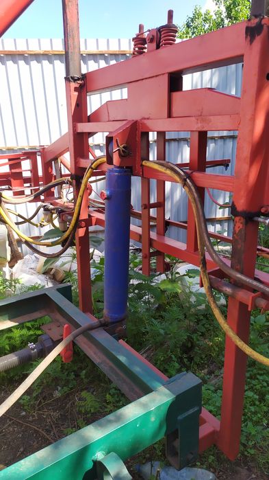 Оприскувач ОП-2000