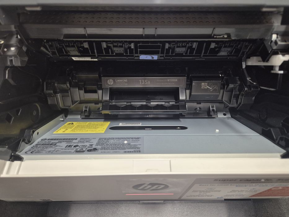 Drukarka HP LaserJet m209dwe Uszkodzona