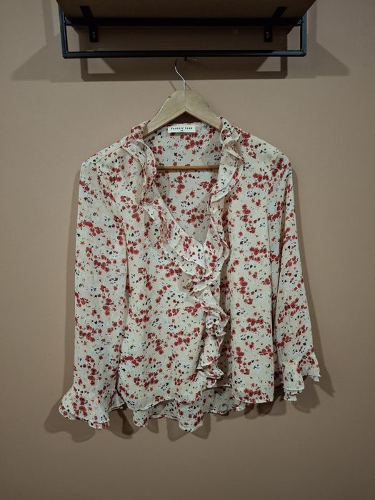 Blusa florida beje e vermelha S/M