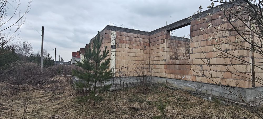 Житомир продам незавершене будівництво з ділянкою Мальванка