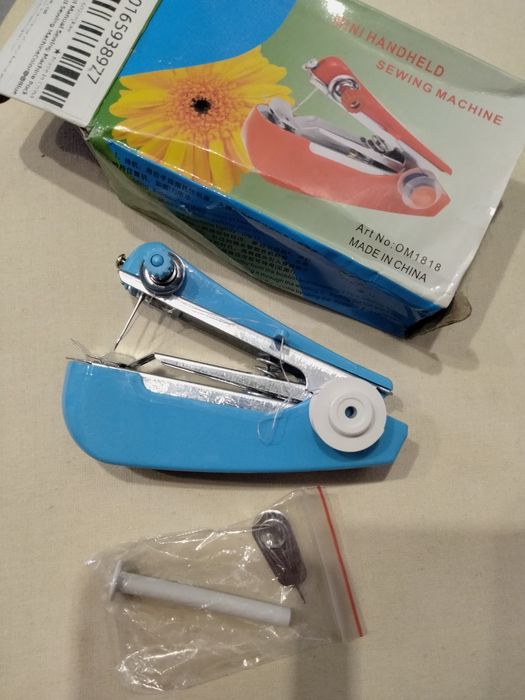 Ручна швейна машинка