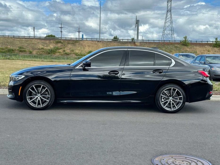 BMW 330Xi      2020