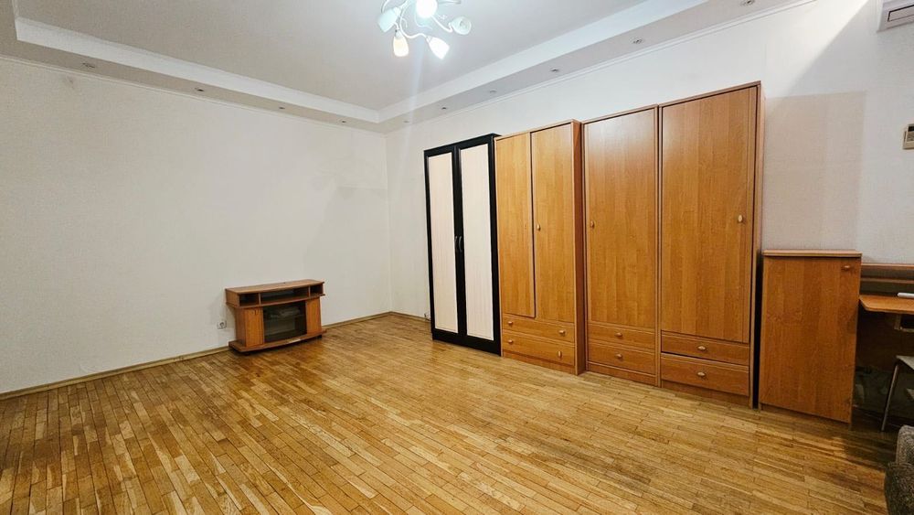 Продам старі Меблі дешево