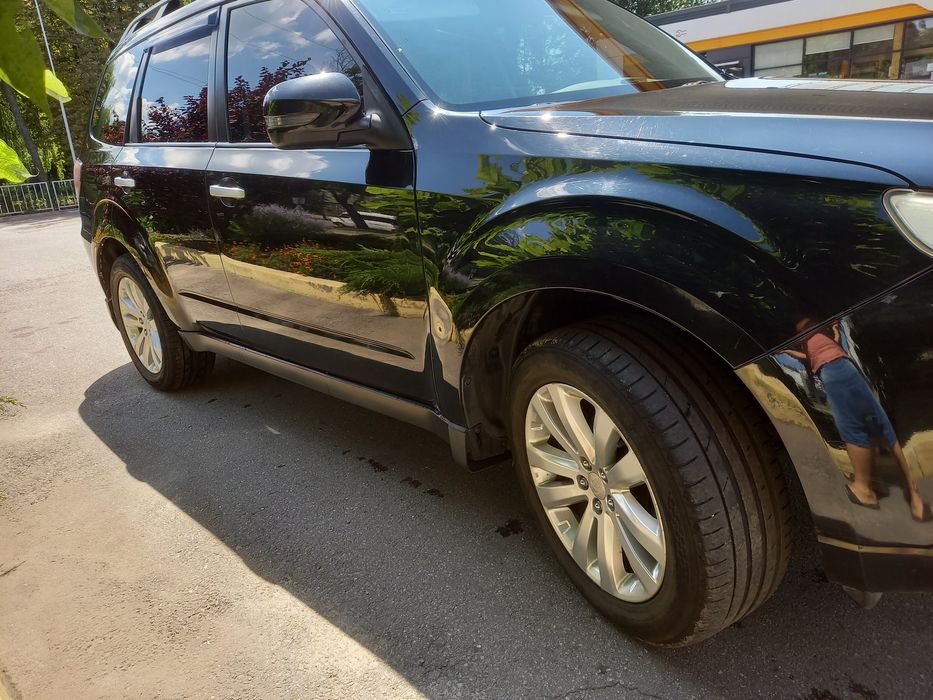 Продам subaru forester