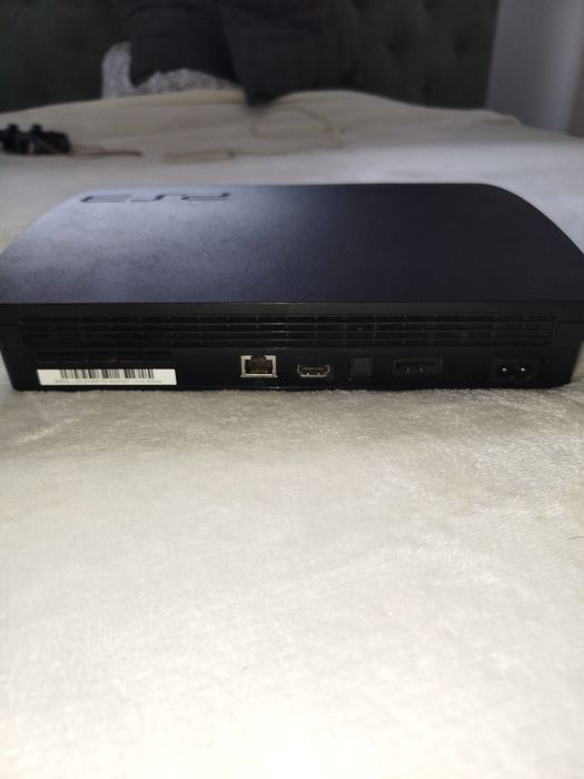 Consola PS3+ alguma variedade de jogos