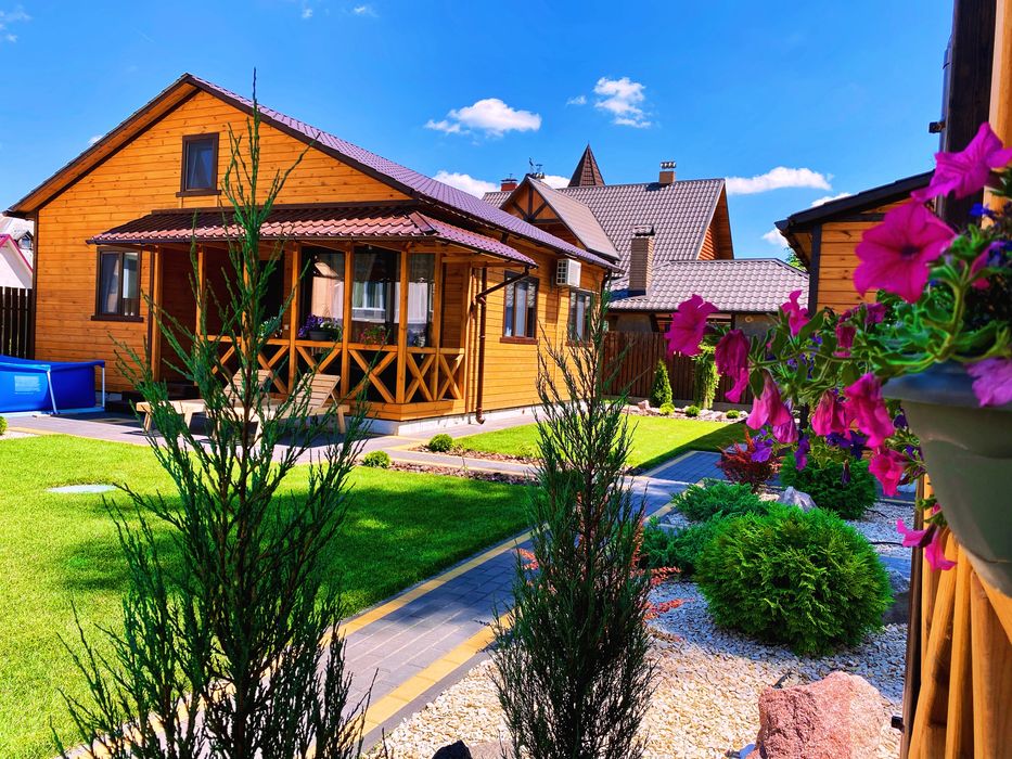 Посуточная аренда дома с сауной на Осокорках. Подобова оренда будинку.