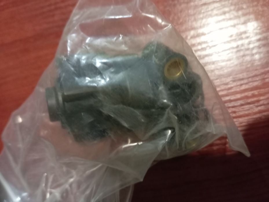 Датчик холостого хода KIA