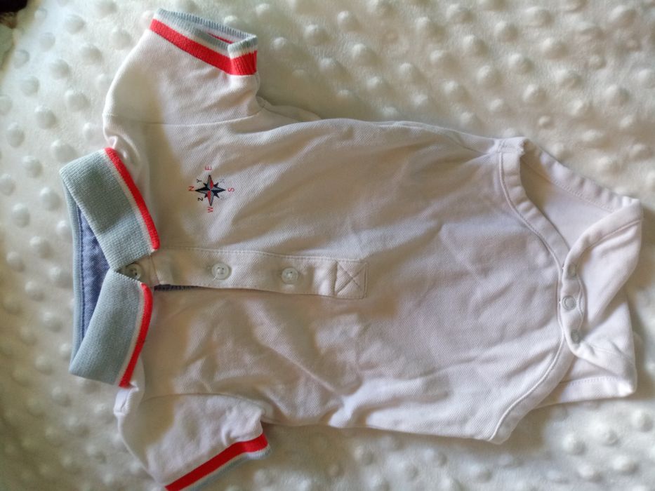 Vendo bodys de bebe 0-3