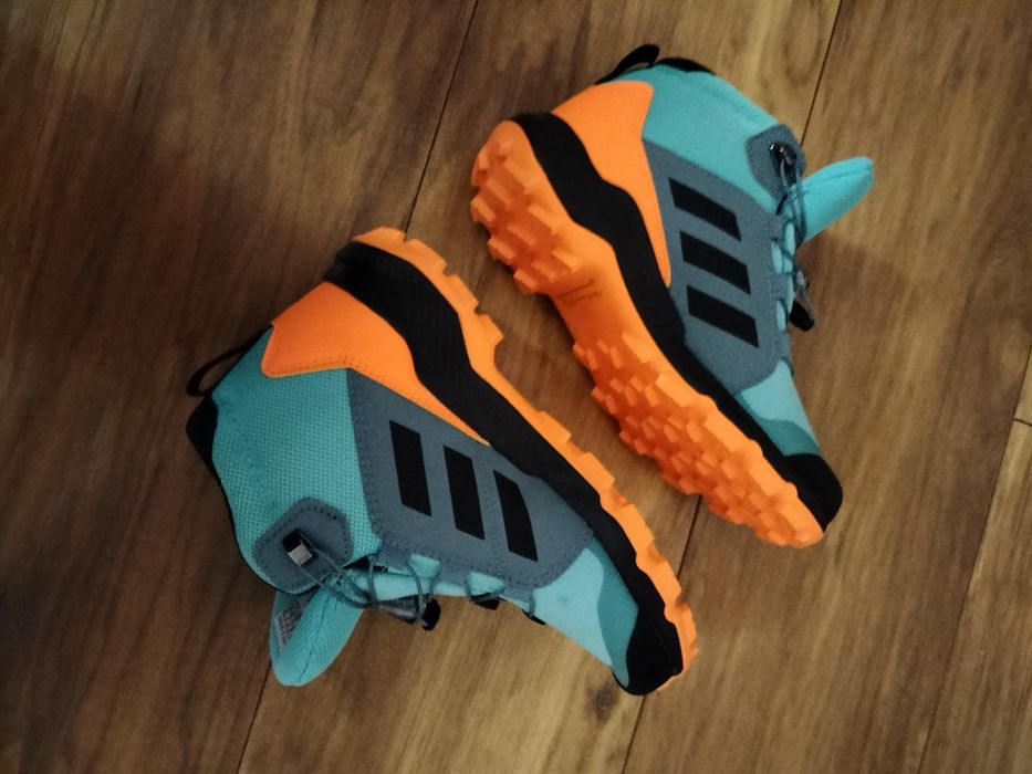 Adidas TERREX CONTINENTAL Nowe buty zimowe dla chłopca 33 i 1/2 nowe