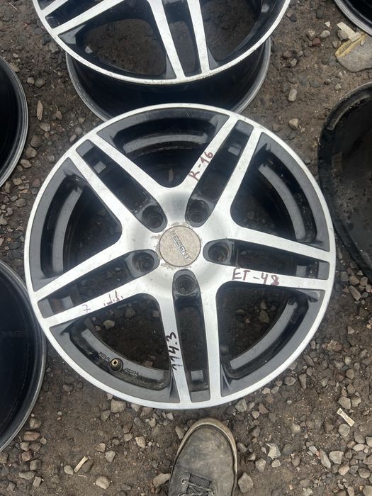 Диски 5/114.3 р 16 ет 48 рено меган
