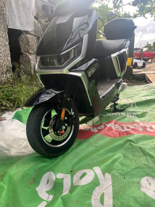 Vendo Moto eletrica