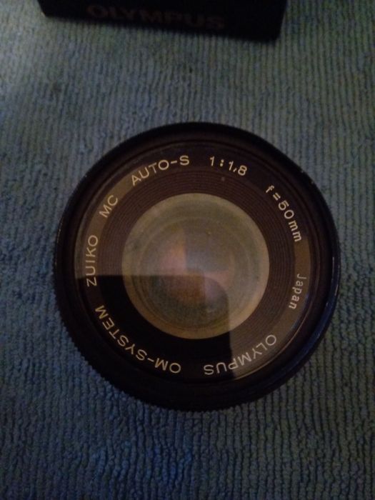 Профессиональный объектив Olympus Zuiko 50мм ,F 1,8