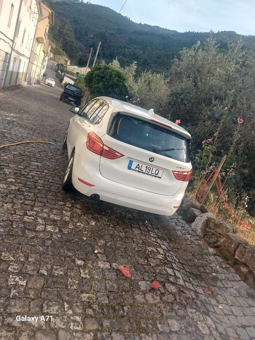 Bmw 216 venda com urgência