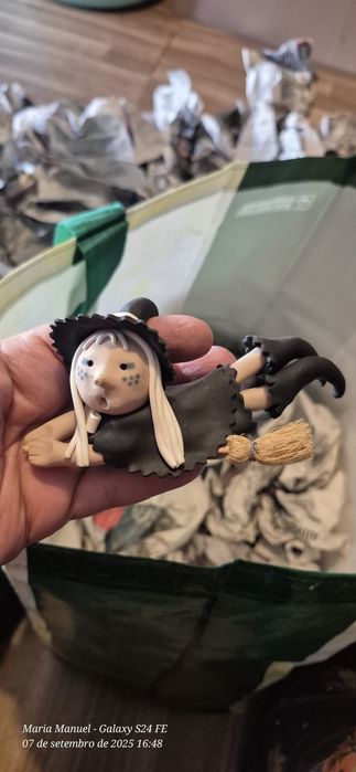 7 estatuetas louça