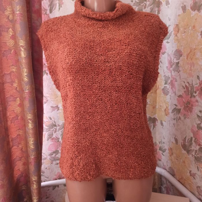 Жилет ручної роботи