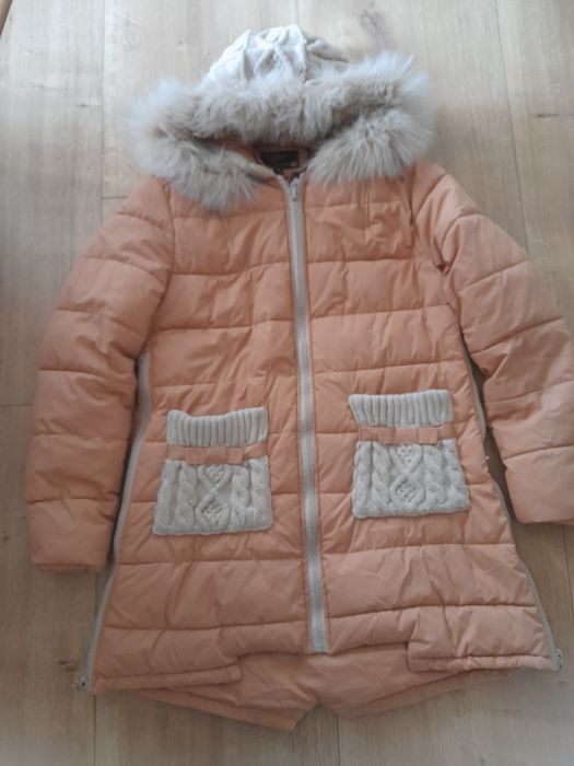 Zimowy płaszcz kurtka przedłużana z plecionymi dodatkami.rozm.M