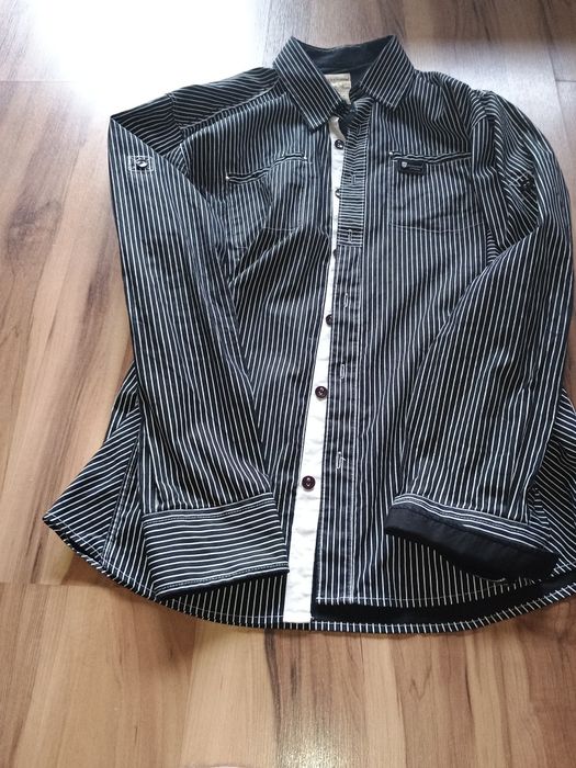 Sprzedam koszulę rozmiar L