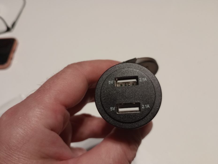 Gniazdo USB podwójne