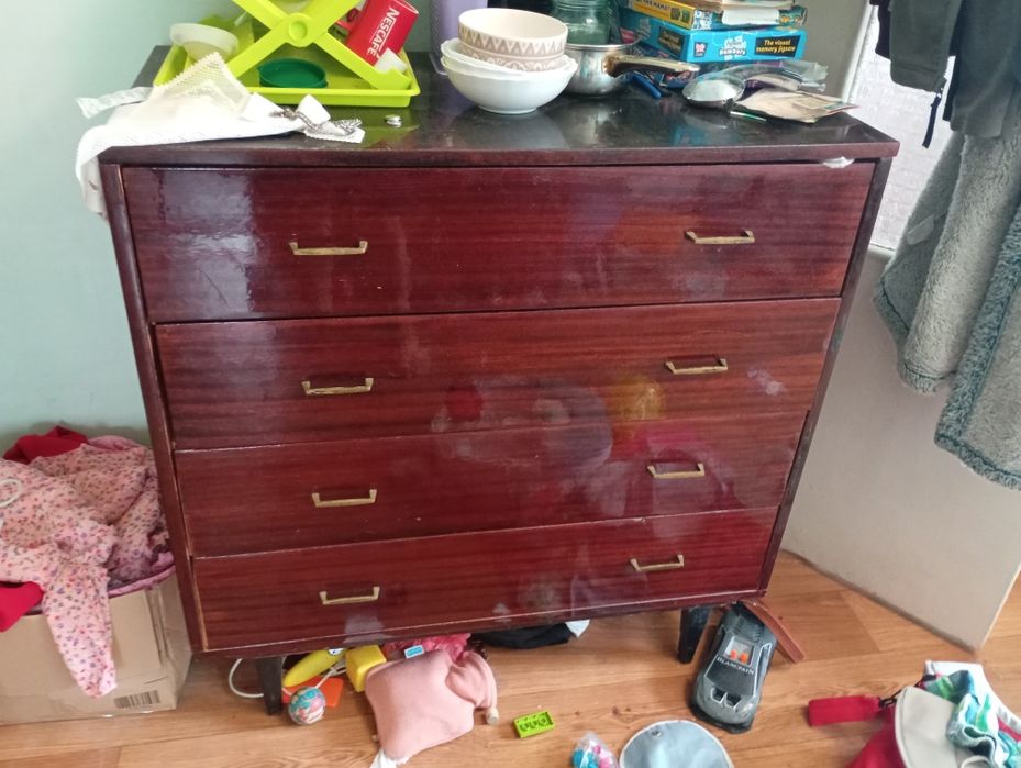 Тумба,шкафчика мебель з СССР.якісна і крапка.