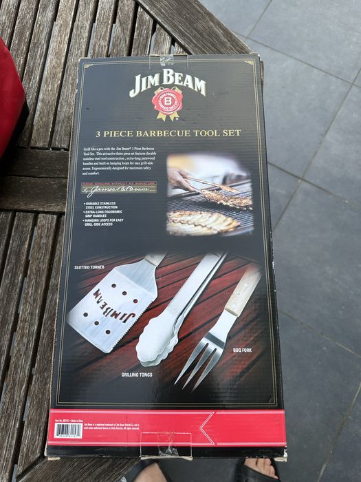 Zestaw do grilla marki Jeam Beam