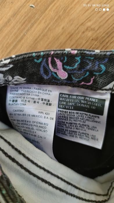 Levis legging jegginsy rurki jeansy szare w liscie